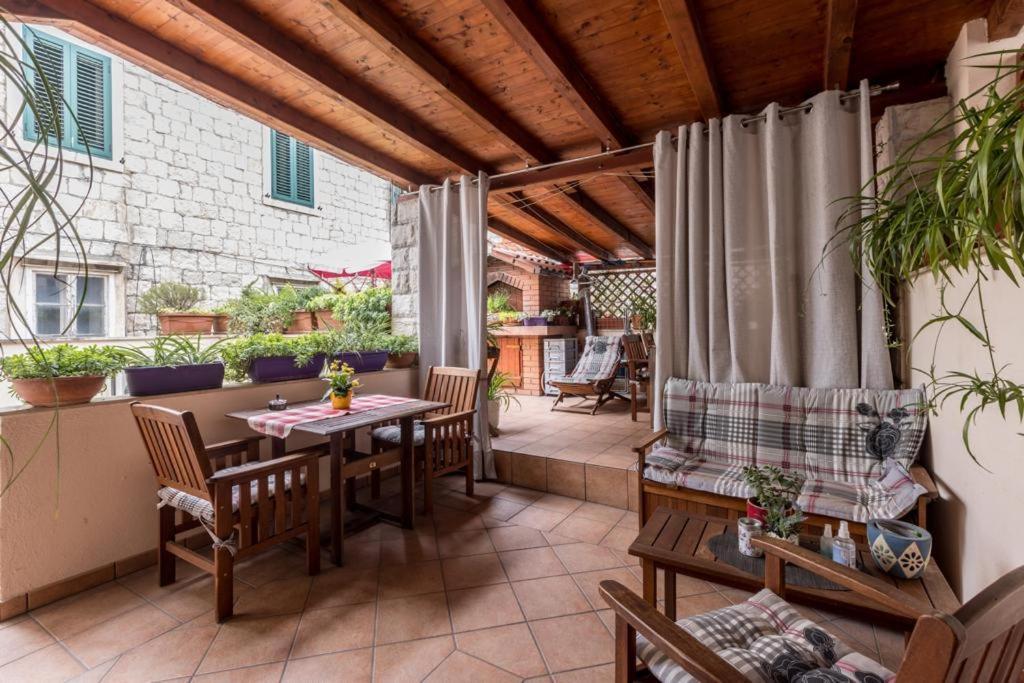 Apartments And Rooms Villa Lina Split Chambre photo