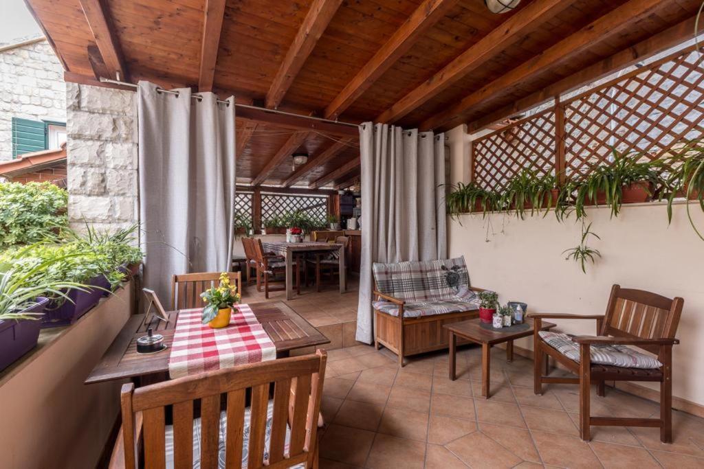 Apartments And Rooms Villa Lina Split Chambre photo