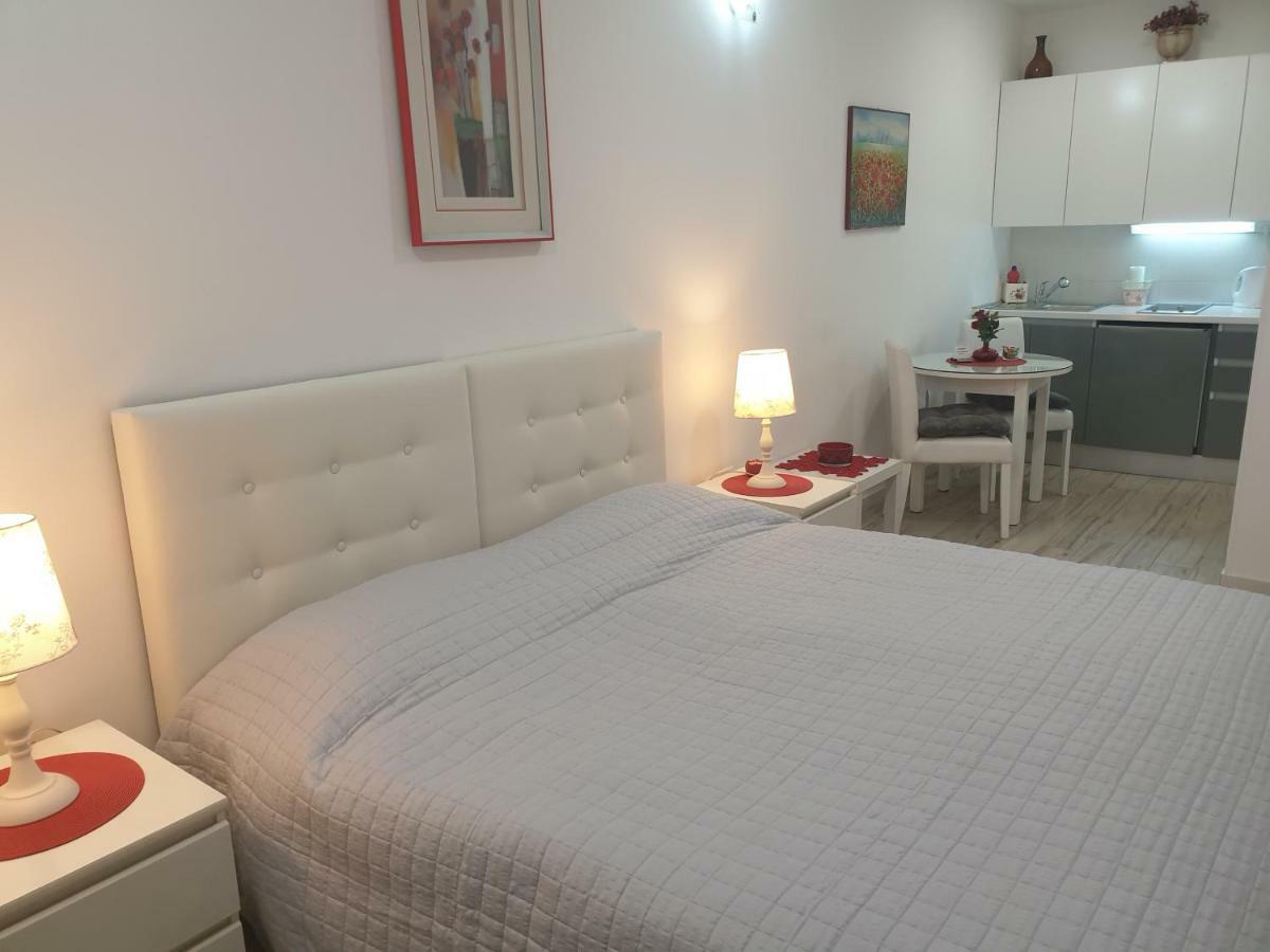 Apartments And Rooms Villa Lina Split Extérieur photo